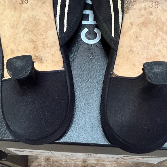 Chanel HOLIDAY SPECIAL - Picture 9 of 9